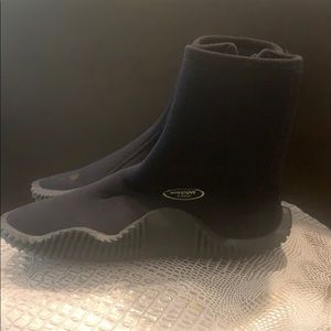 Dacor 6.5mm diver shoes